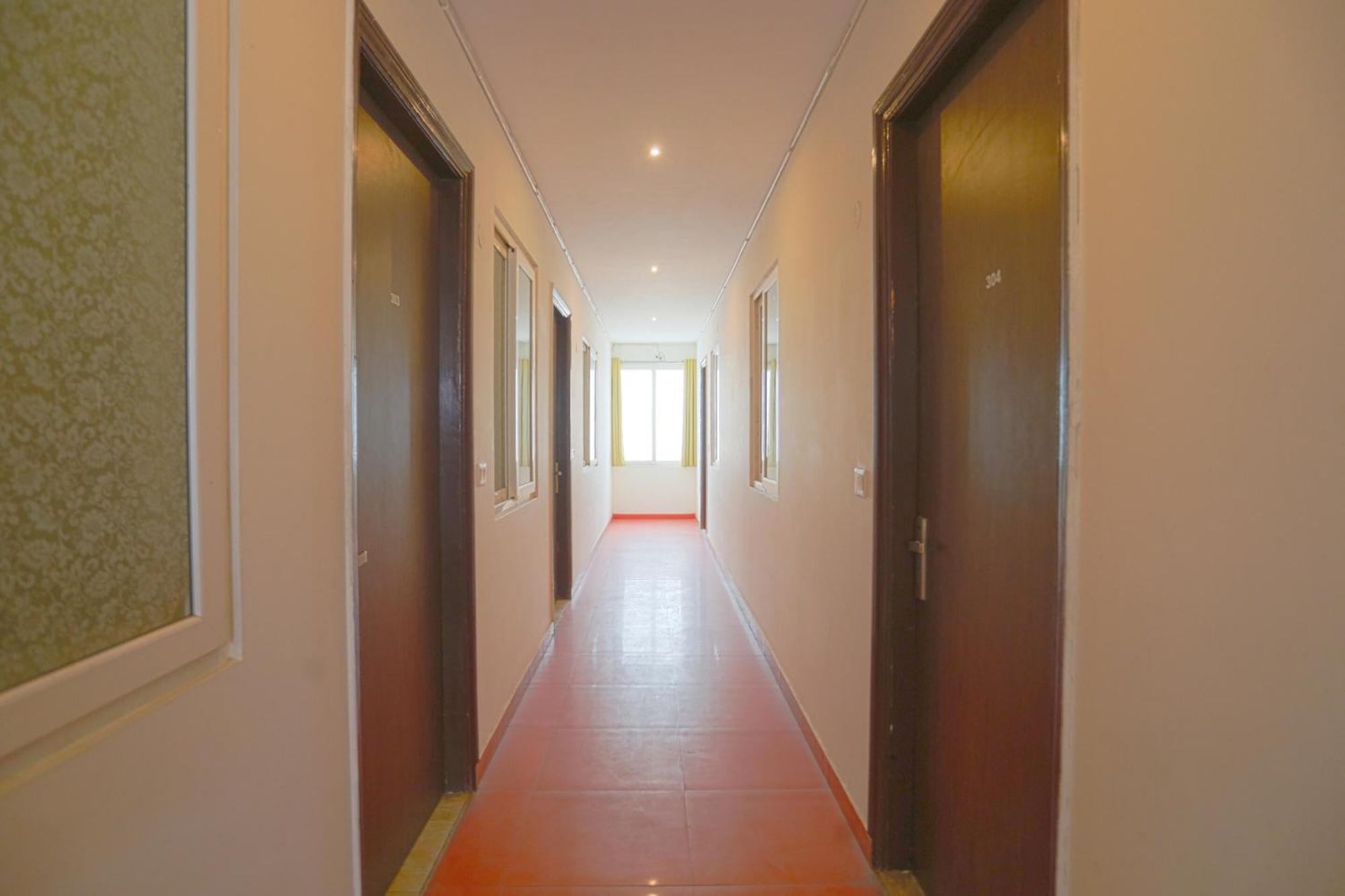 Hotel O Jsb Hotel Faridabad Exterior foto