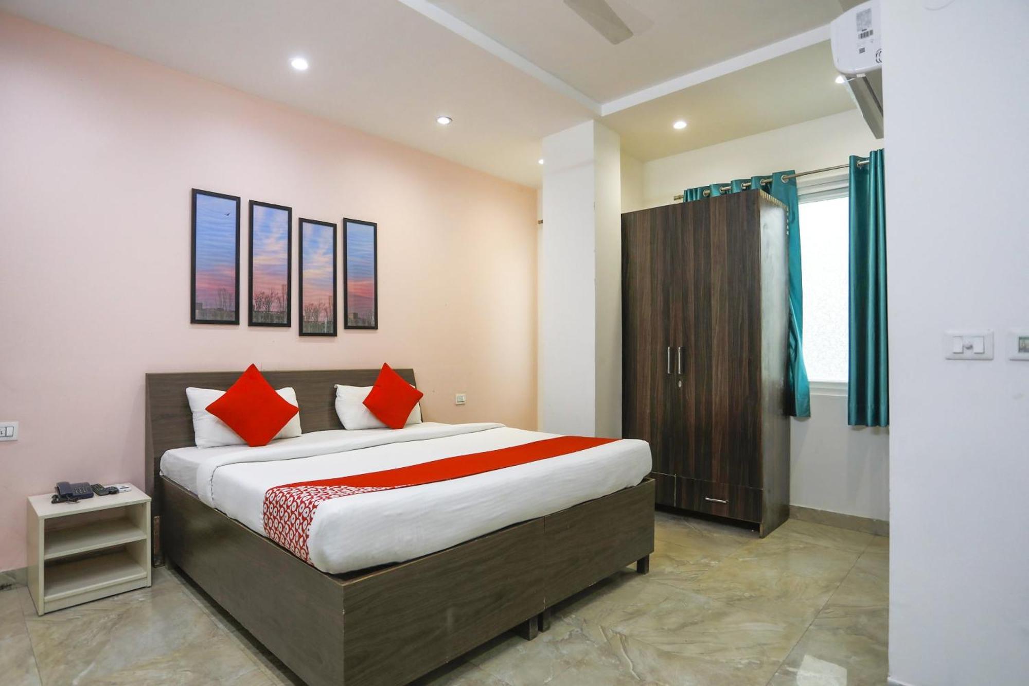 Hotel O Jsb Hotel Faridabad Exterior foto